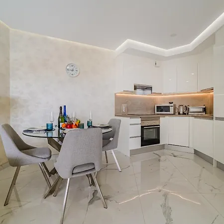 Apartament Poolside Escape - Heated Pool - Lounge Area - Ac Costa Adeje (Tenerife)