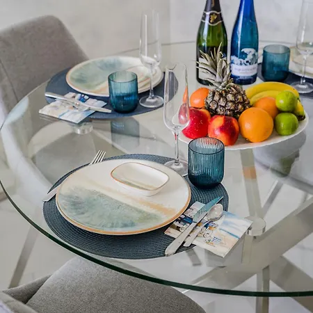 Poolside Escape Apartment Costa Adeje (Tenerife)