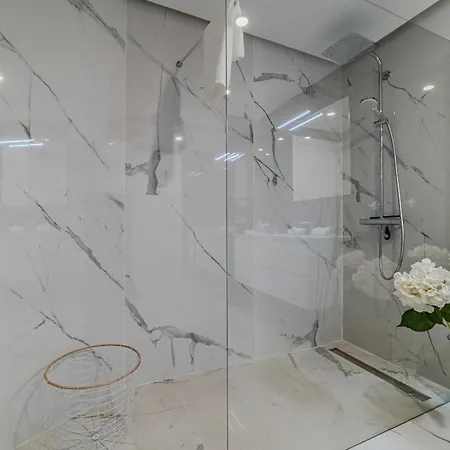 Poolside Escape Apartment *