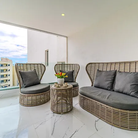 Poolside Escape 公寓 *